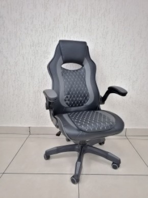 Кресло геймерское Barneo K-37 (черная кожа серые вставки) в Снежинске - snezhinsk.ok-mebel.com | фото