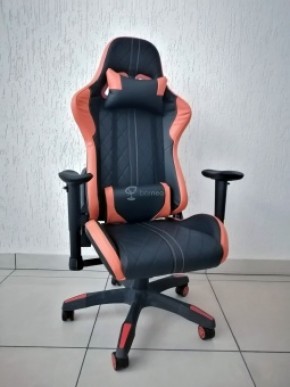 Кресло геймерское Barneo K-52 (черная экокожа оранжевые вставки) в Снежинске - snezhinsk.ok-mebel.com | фото