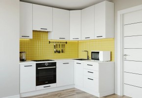 Кухонный гарнитур Белый Глянец 2200*1600 h950 (Стол. 38мм) в Снежинске - snezhinsk.ok-mebel.com | фото