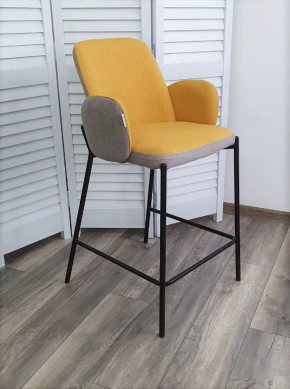 Полубарный стул NYX (H=65cm) VF106 желтый / VF120 серый М-City в Снежинске - snezhinsk.ok-mebel.com | фото