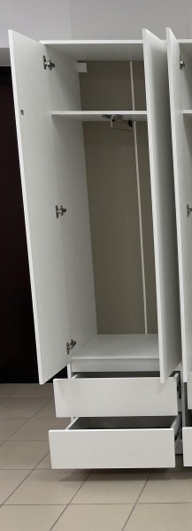 Шкаф 2-ств. с 2 ящиками и вешалкой "Бьянко" в Снежинске - snezhinsk.ok-mebel.com | фото 2